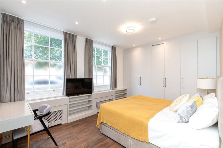 4 bedroom flat, Bryanston Court, George Street W1H - Available