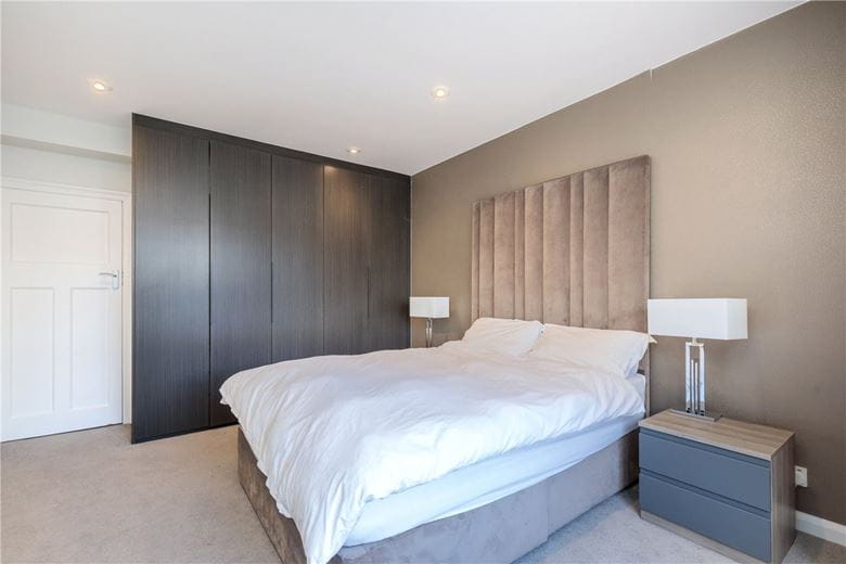 3 bedroom flat, Seymour Place, Marylebone W1H - Available