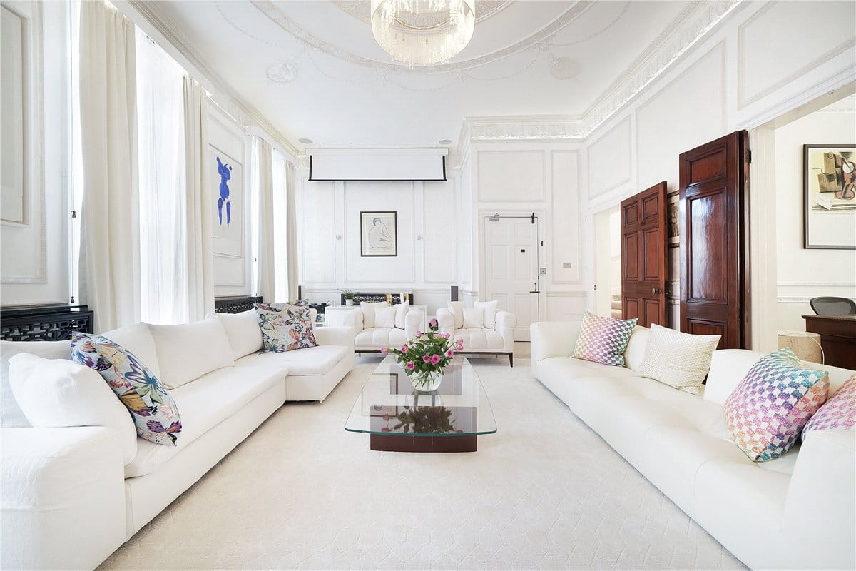 8 bedroom house, Devonshire Place, London W1G - Available
