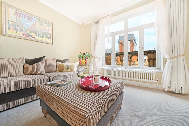 2 bedroom flat, Montagu Mansions, Marylebone W1U - Available