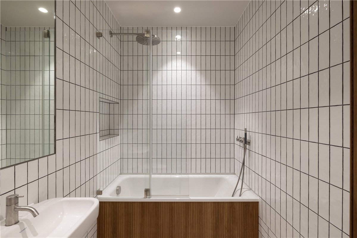 2 bedroom flat, Wigmore Street, London W1U