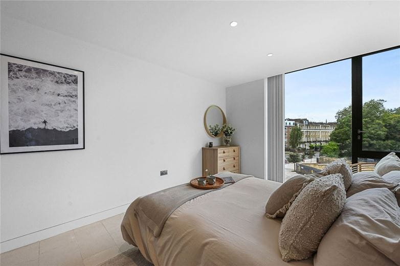 3 bedroom flat, Latitude House, Oval Road NW1 - Available