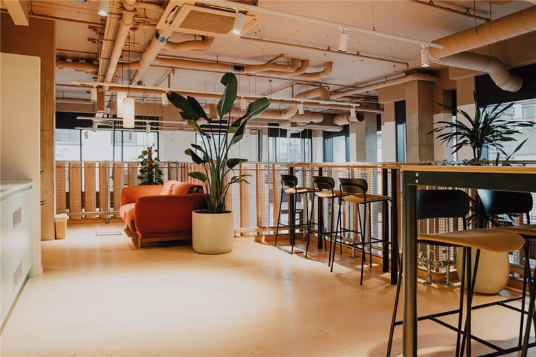 2 bedroom flat, Heartwell Avenue, London E16 - Available