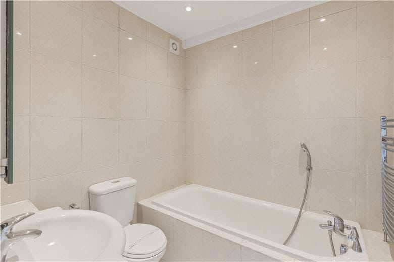 1 bedroom flat, Devonshire Place Mews, London W1G - Available