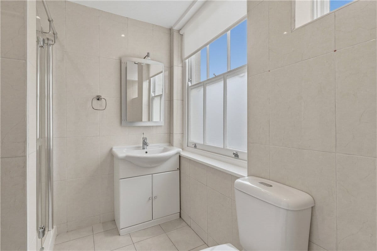 1 bedroom flat, Devonshire Place Mews, London W1G - Available