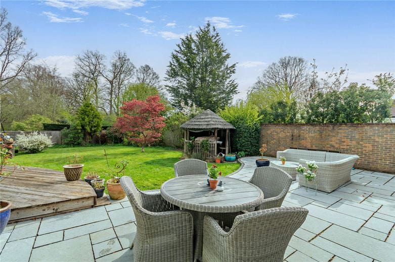 3 bedroom house, Craven Road, Inkpen RG17 - Available