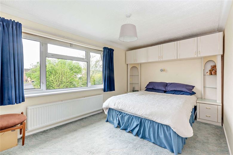 3 bedroom house, Charter Road, Newbury RG14 - Sold STC