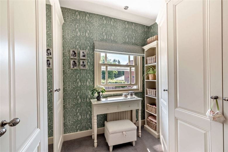 5 bedroom house, High Street, Chieveley RG20 - Sold STC