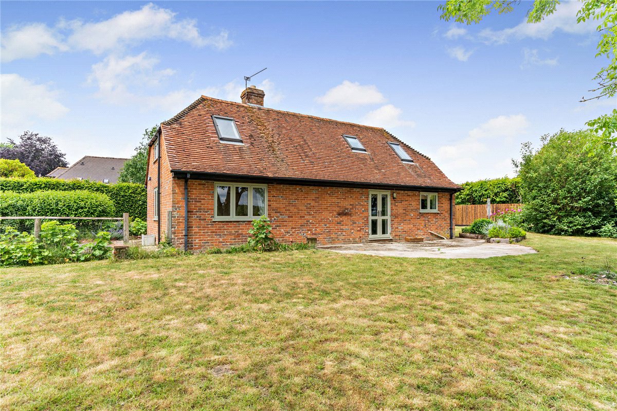 2 bedroom house, Hamstead Holt Farm, Kintbury Holt RG20 - Sold STC