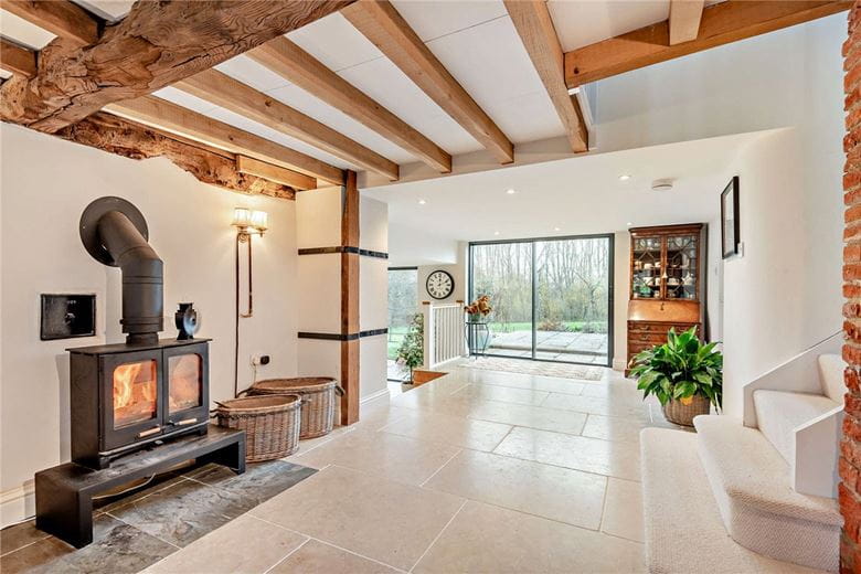 5 bedroom house, Crookham Common, Thatcham RG19 - Available