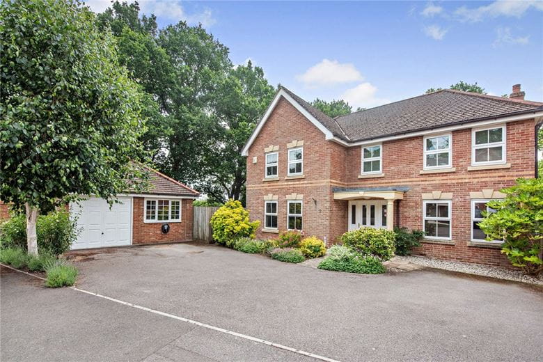5 bedroom house, Spring Gardens, Newbury RG20 - Available