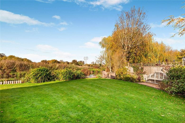 3 bedroom house, Crookham Hill, Thatcham RG19 - Available