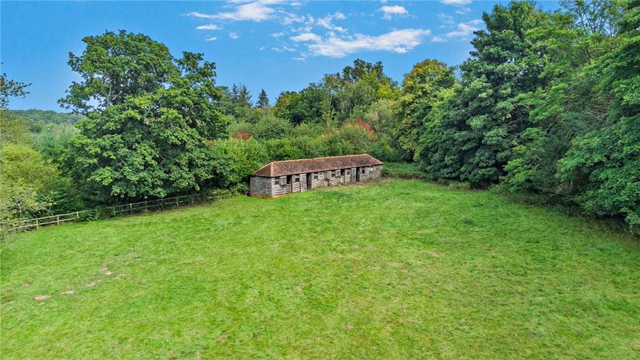 7 bedroom house, East Woodhay, Newbury RG20 - Sold