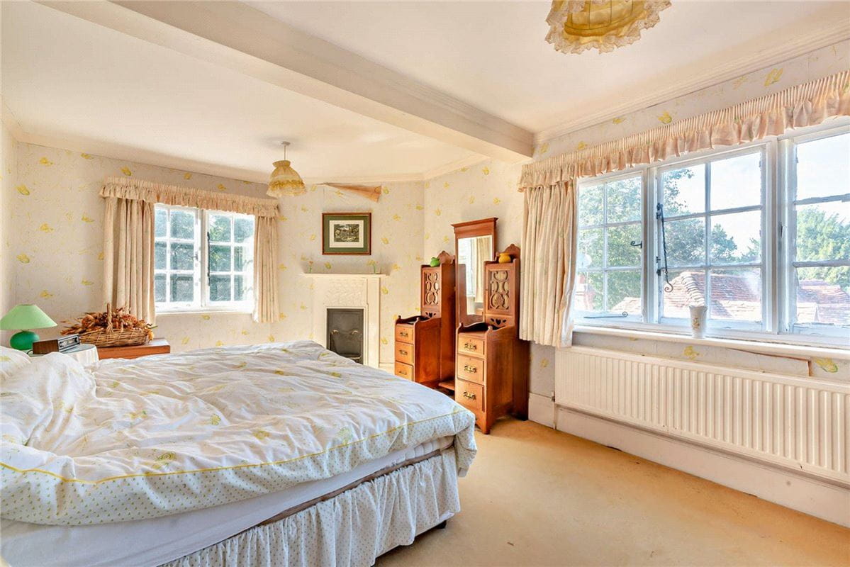 7 bedroom house, East Woodhay, Newbury RG20 - Sold