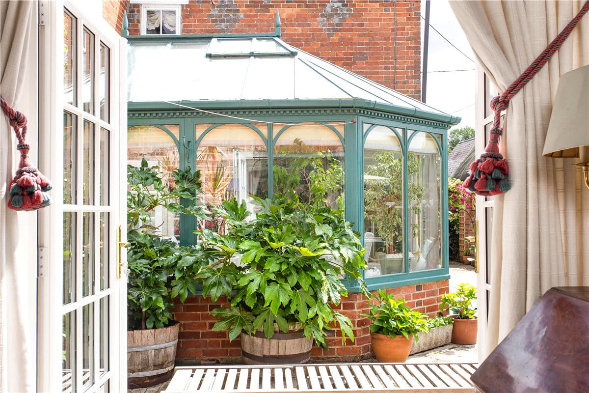 6 bedroom house, Eastbury, Hungerford RG17 - Available