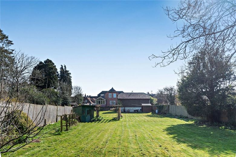 4 bedroom house, Swan Street, Kingsclere RG20 - Sold