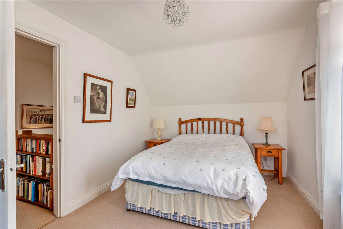 4 bedroom house, Swan Street, Kingsclere RG20 - Sold