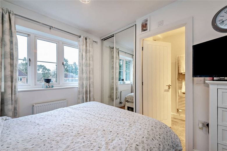 2 bedroom house, Greenacre Place, Newbury RG14 - Available