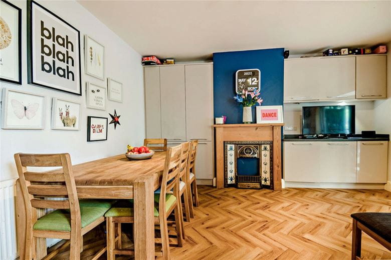 5 bedroom house, Catherine Road, Newbury RG14 - Sold STC