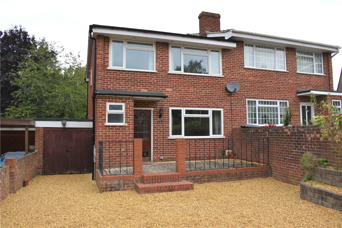 3 bedroom house, Newbury, Berkshire RG14 - Sold STC