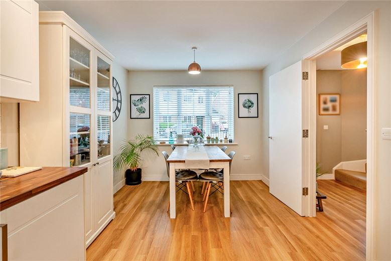 3 bedroom house, Merlin Road, Bishops Green RG20 - Sold STC