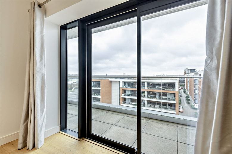 1 bedroom flat, Kingman Way, Newbury RG14 - Available