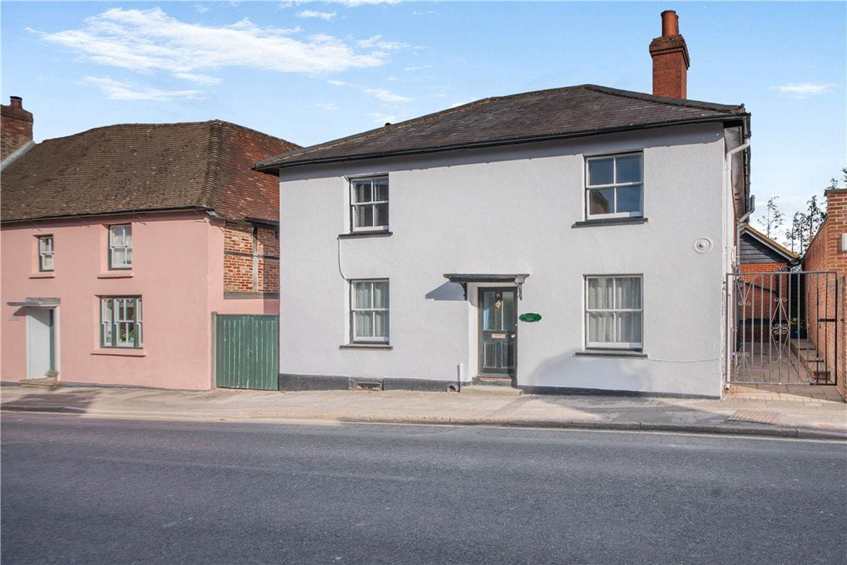 4 bedroom house, George Street, Kingsclere RG20 - Available