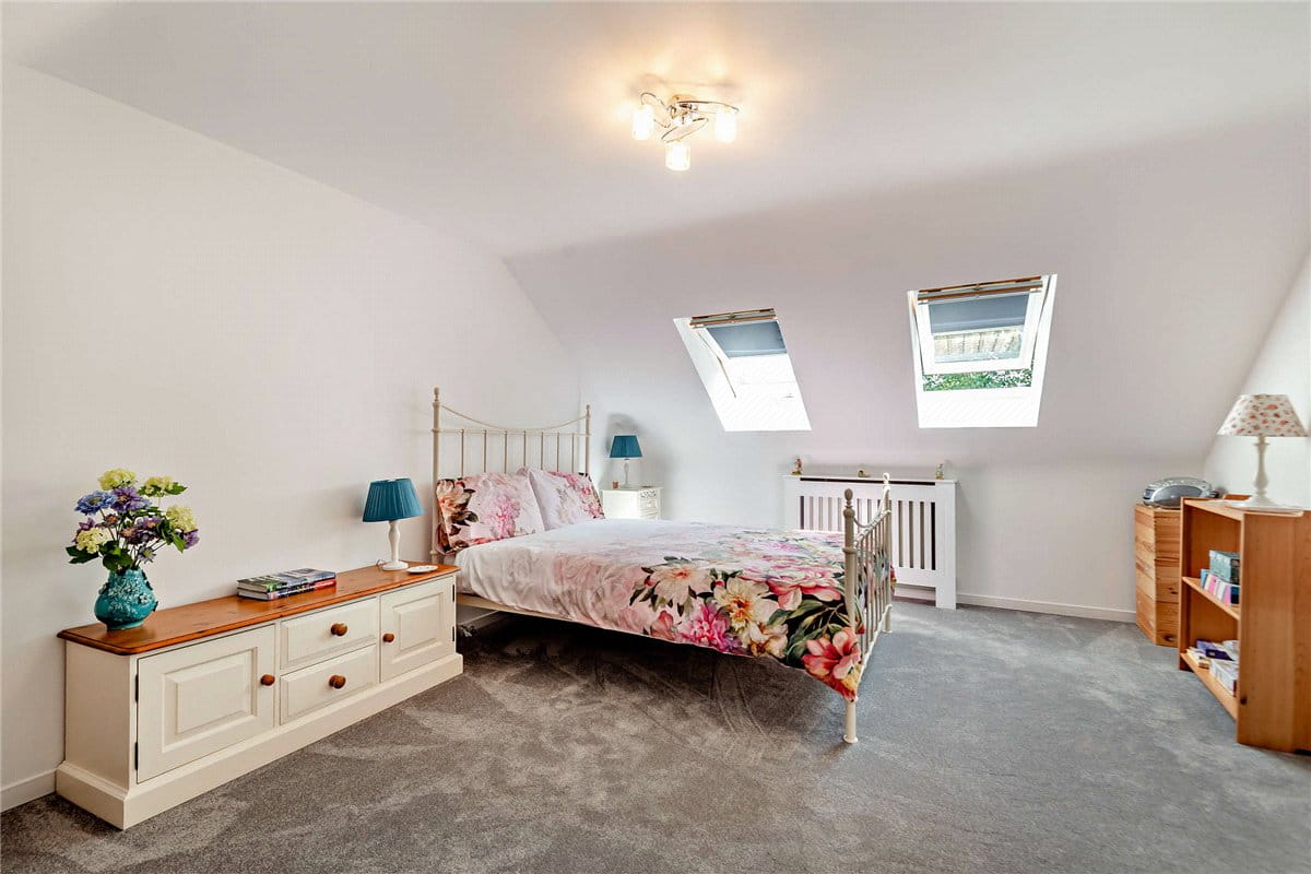 6 bedroom house, Hampstead Norreys Road, Hermitage RG18 - Sold STC