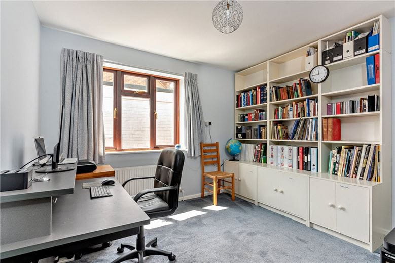 5 bedroom house, Hampstead Norreys Road, Hermitage RG18 - Available