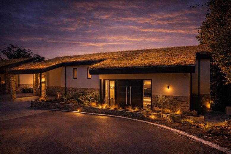 4 bedroom house, Speen Lane, Newbury RG14 - Sold STC