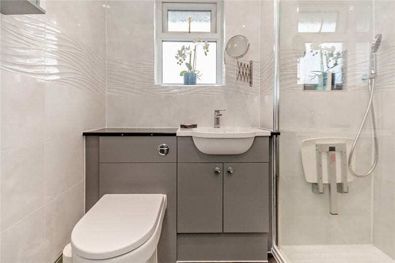 3 bedroom house, Billington Way, Thatcham RG18 - Sold STC