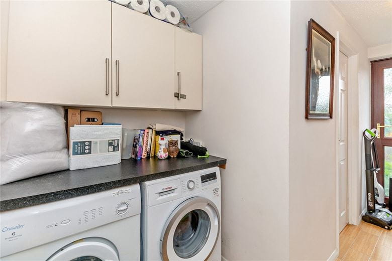 3 bedroom house, Billington Way, Thatcham RG18 - Sold STC