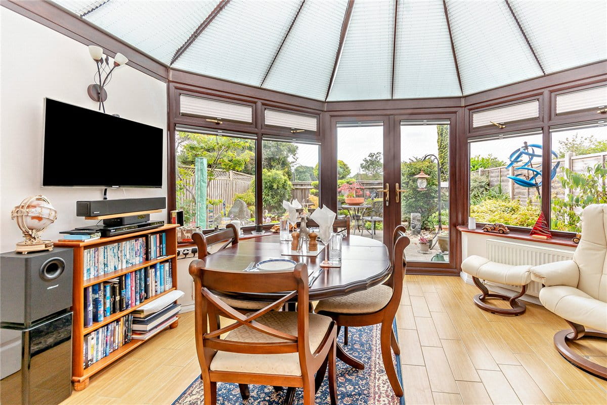 3 bedroom house, Billington Way, Thatcham RG18 - Sold STC