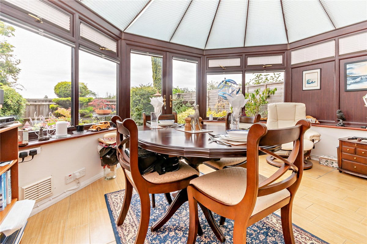 3 bedroom house, Billington Way, Thatcham RG18 - Sold STC