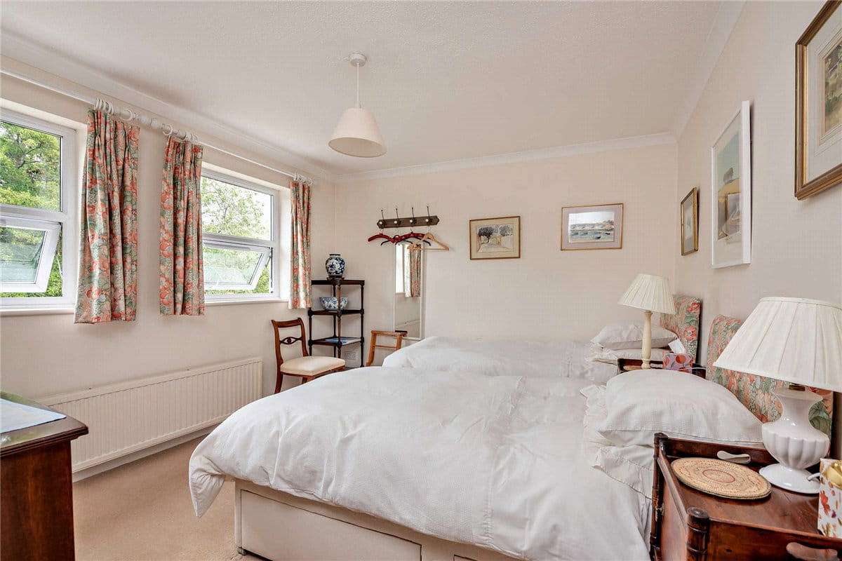 4 bedroom house, Church Street, Kintbury RG17 - Sold STC