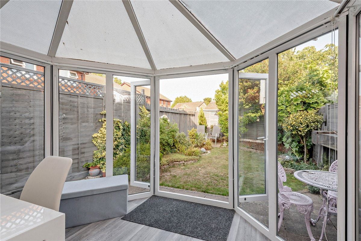 2 bedroom house, Blackdown Way, Thatcham RG19 - Sold STC