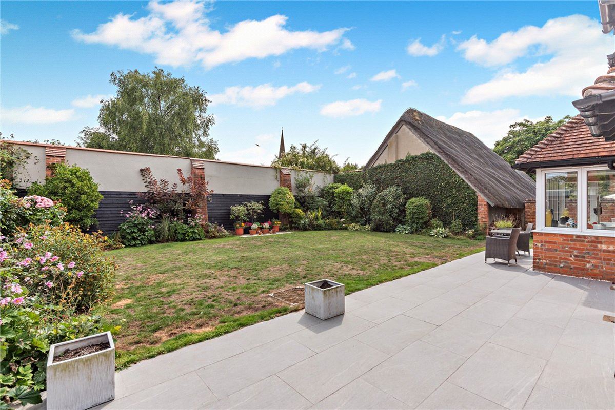 4 bedroom house, The Rookery, Peasemore RG20 - Sold