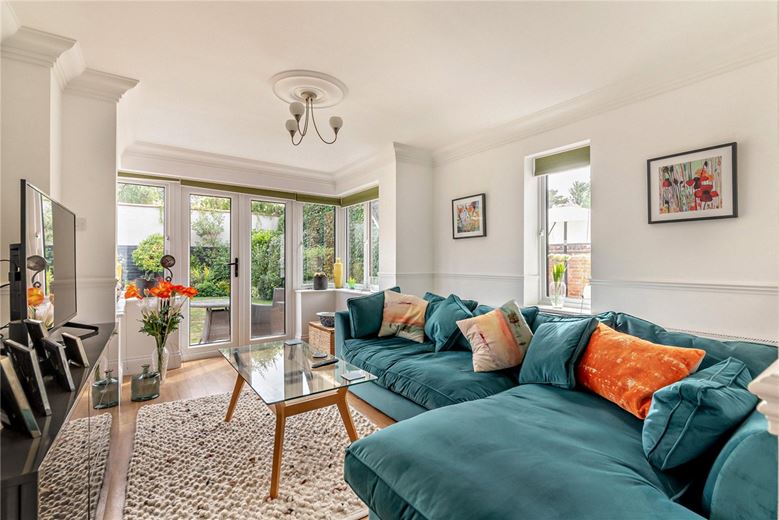 4 bedroom house, The Rookery, Peasemore RG20 - Sold