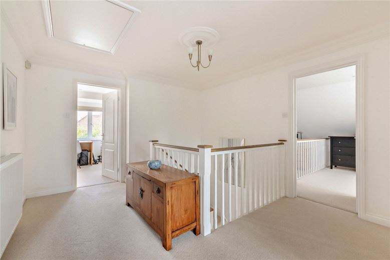 4 bedroom house, The Rookery, Peasemore RG20 - Sold