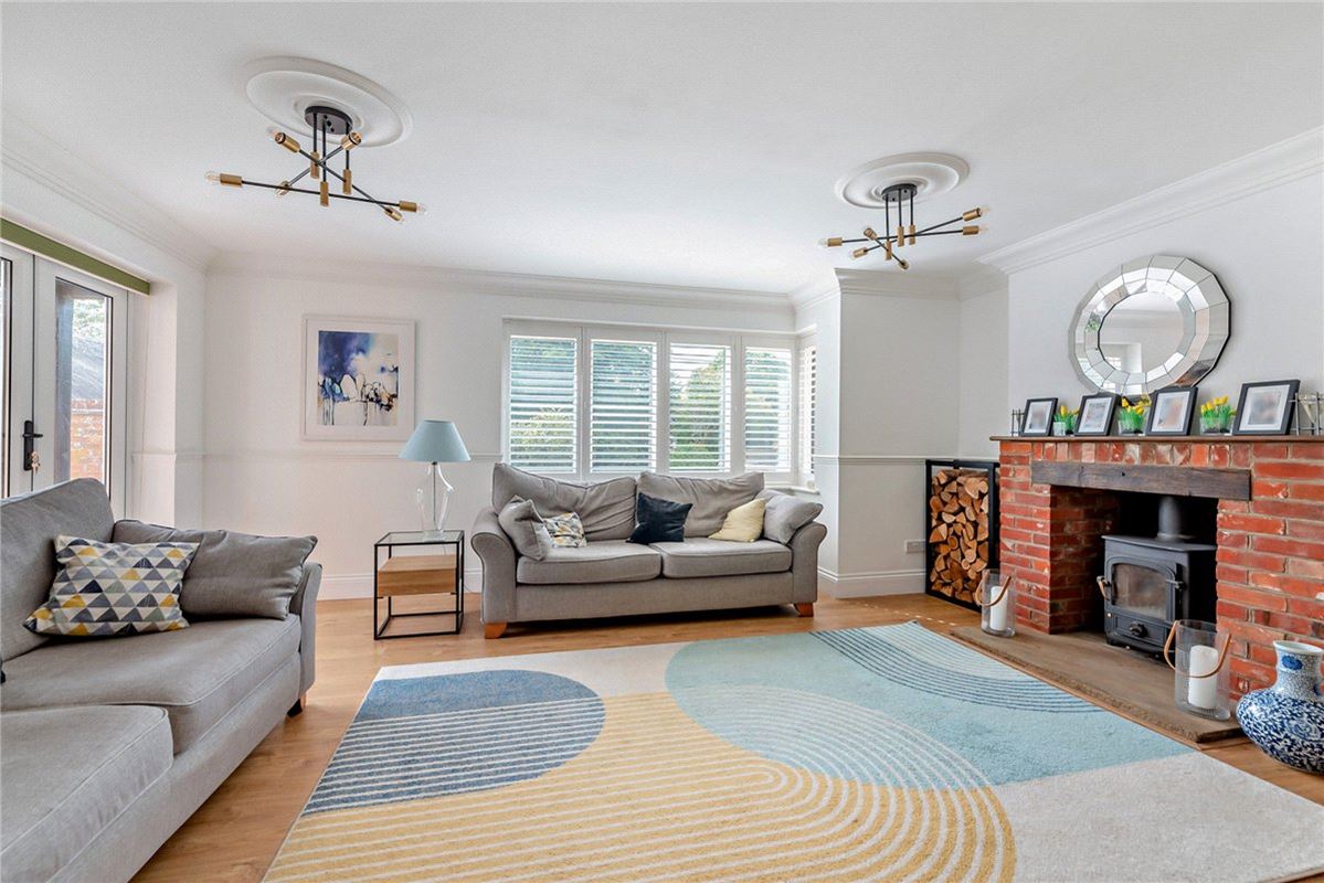 4 bedroom house, The Rookery, Peasemore RG20 - Sold