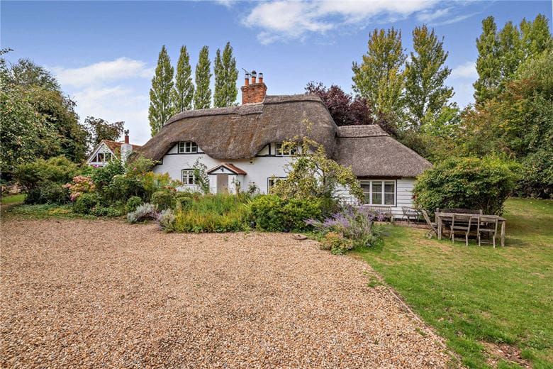 6 bedroom house, Brightwalton, Newbury RG20 - Available