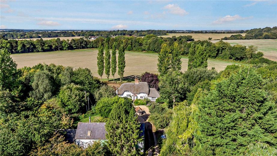 6 bedroom house, Brightwalton, Newbury RG20 - Available