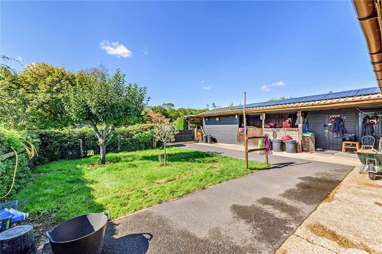 3 bedroom cottage, Hyde End Lane, Brimpton RG7 - Sold STC