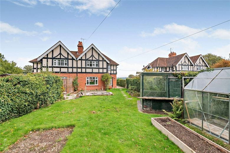 3 bedroom cottage, Rookwood, Stockcross RG20 - Sold STC