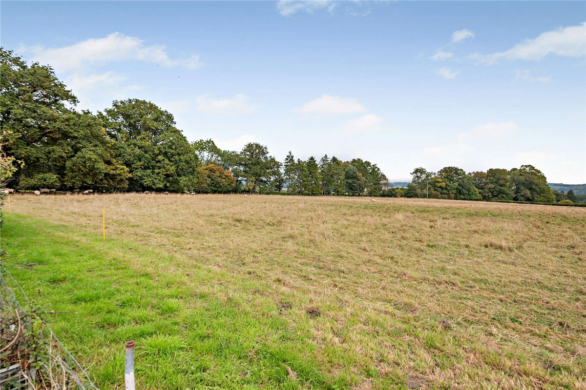 3 bedroom cottage, Rookwood, Stockcross RG20 - Sold STC