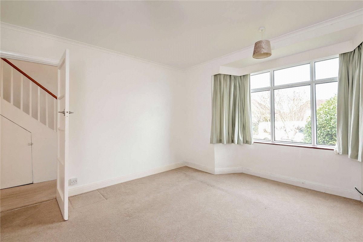 4 bedroom house, Bartlemy Close, Newbury RG14 - Available