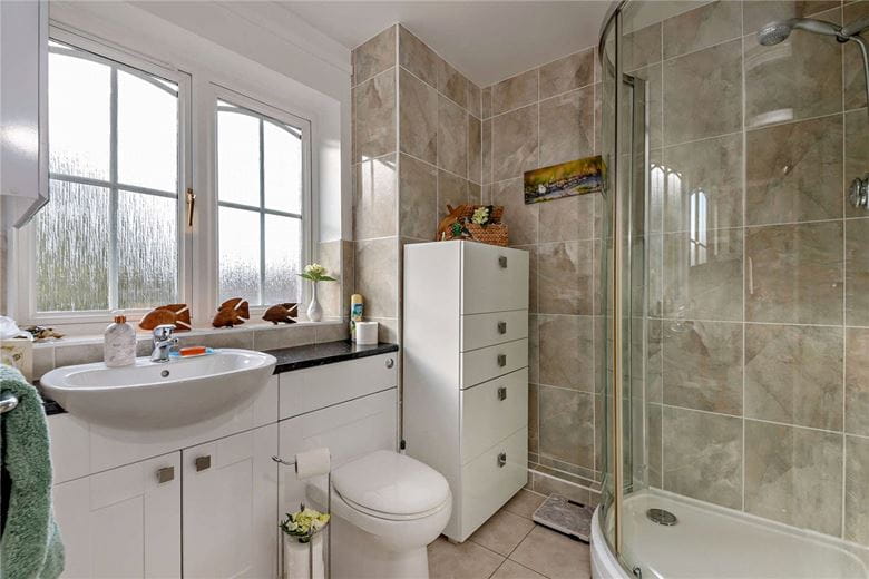 4 bedroom house, Heathfields, Chieveley RG20 - Available