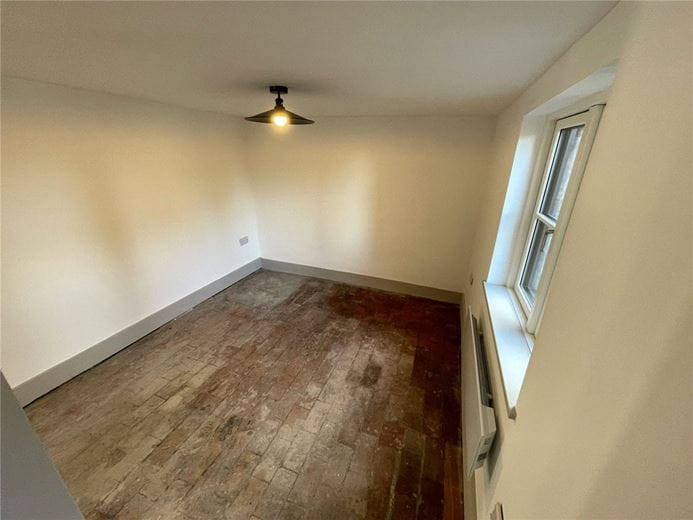 3 bedroom cottage, Enborne Street, Enborne RG14 - Sold STC