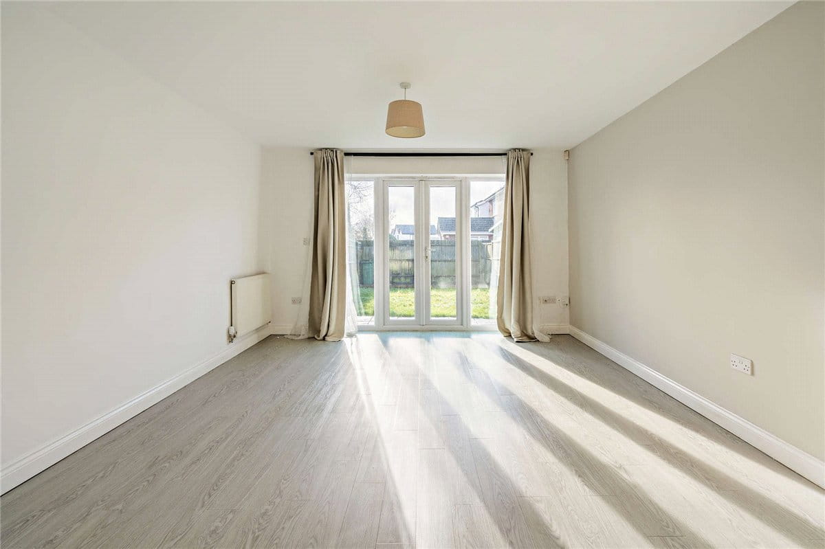 2 bedroom house, Redfinch Mews, Thatcham RG19 - Available