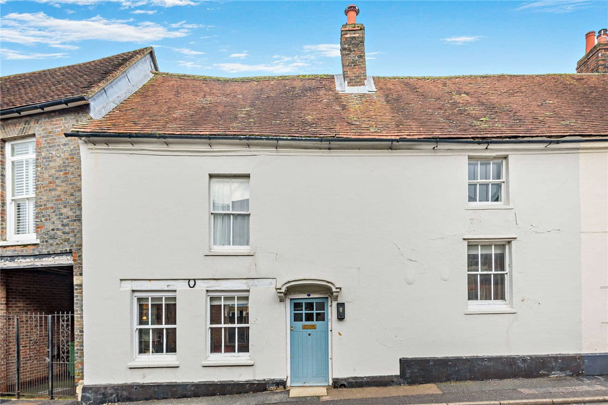 4 bedroom house, George Street, Kingsclere RG20 - Sold STC